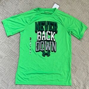Under Armour short sleeve tech t-shirt Never Back Down Size youth XL NWT